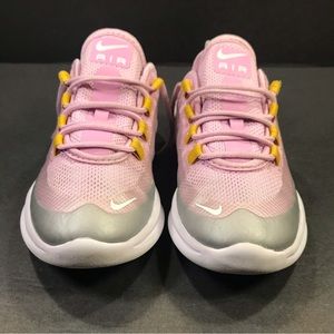 air max axis youth